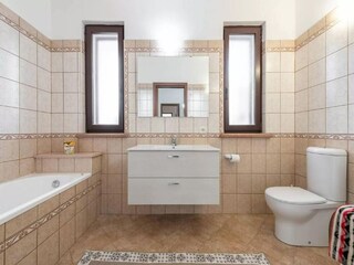 Villa Stintino Features 30