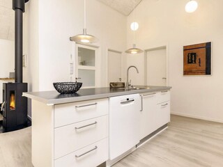 Holiday house Hou  28