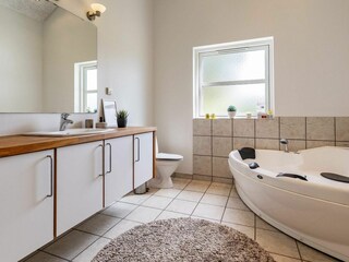 Holiday house Hou  24