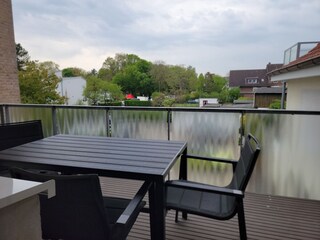Balkon Nr. 2 mit Abendsonne