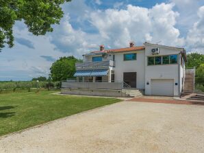 Apartment Complex Kadum 25 - Studio Kadum on the First Floor near Porec