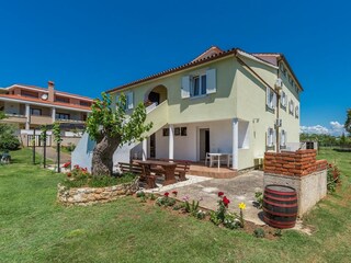 Apartment Fažana Außenaufnahme 3