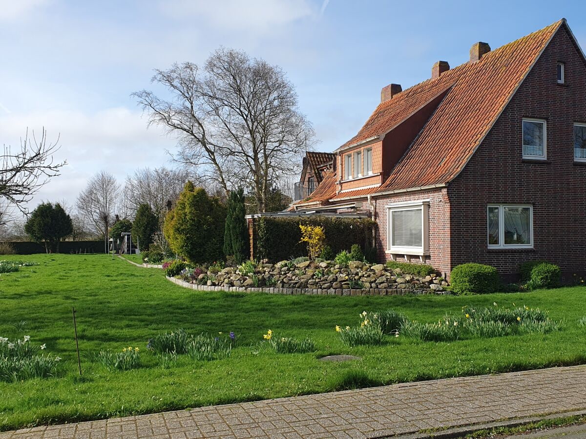 Ferienhaus mit Garten