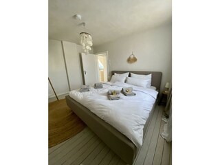 Hochwertiges Doppelbett