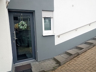 Flurweg 12 UG Eingang