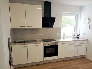 Charly Flurweg 12 UG Küche  Herd