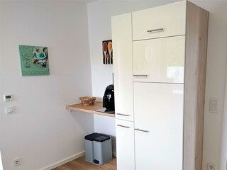 Charly Flurweg 12 UG Kü Kühlschr.