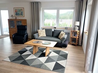 Charly Flurweg 12 UG Wozi Sofa