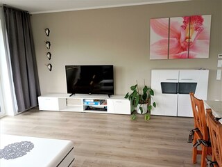 Karin Wozi TV