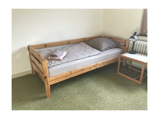 Schlafzimmer 3 mit Blick zum Fluß Urft (Südseite)