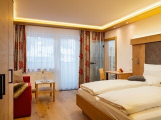 Zimmer_104_Dorfstube_Holzgau_Lechtal_Gästevermietu