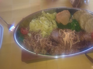 Josefibraten-restaurant-dorfstube-holzgau