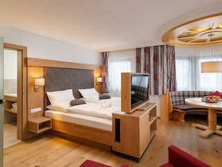 Zimmer_105_Dorfstube_Holzgau_Lechtal_Gästevermietu