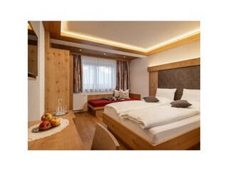 Zimmer_204_Dorfstube_Holzgau_Lechtal_Gästevermietu