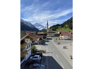Dorfstube Holzgau Ausblick Zimmer 304