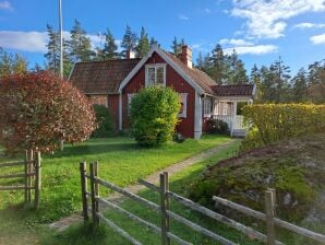 Ferienhaus Rosatorp - Påryd - image1