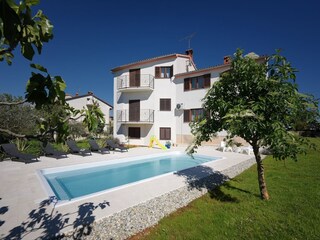Apartment Galižana Außenaufnahme 8