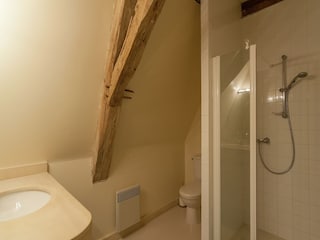 Cottage Saint-Georges-de-Montclard Features 16