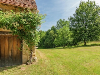Cottage Saint-Georges-de-Montclard Outdoor Recording 5