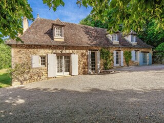 Type de propriété : Chalet Saint-Georges-de-Montclard Enregistrement extérieur 2