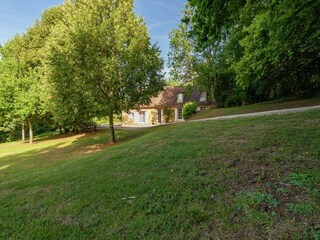 Casale Saint-Georges-de-Montclard Registrazione all'aperto 8