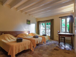 Casa de campo Saint-Georges-de-Montclard Características 24
