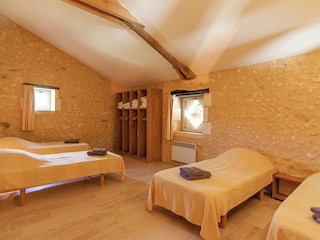 Cottage Saint-Georges-de-Montclard Features 16