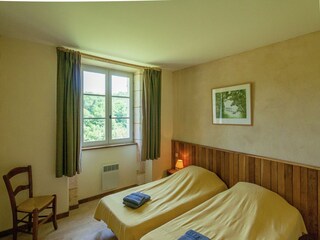 Type de propriété : Chalet Saint-Georges-de-Montclard Équipement 20
