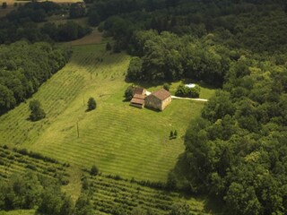 Type de propriété : Chalet Saint-Georges-de-Montclard Environnement 37