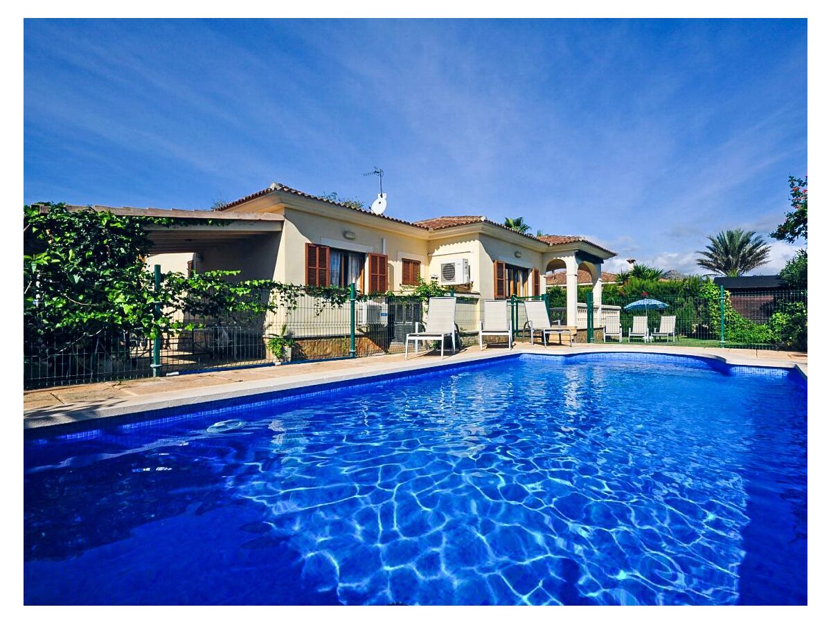 Villa mit pool