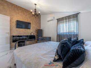 Villa Galižana Características 27