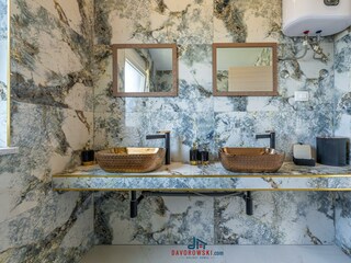 Villa Galižana Características 34