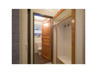 HAUS GOGL- separates WC