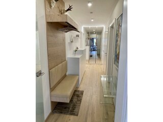 e5a66ca0-e572-43f0-9bfd-00729199730f