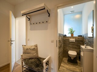 Landhaus_1896_Alleestrasse_15_Koessen_Garderobe_WC