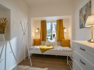 Landhaus_1896_Alleestrasse_15_Koessen_Schlafzimmer