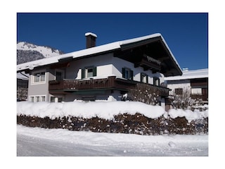 Haus Gründler im Winter