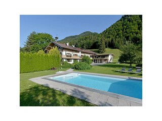 Swimmingpool von Landhaus Dax