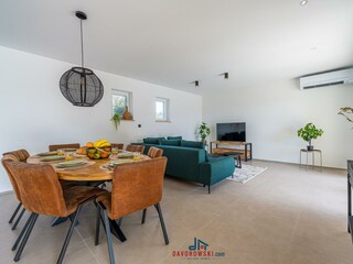 Villa Galižana Características 11