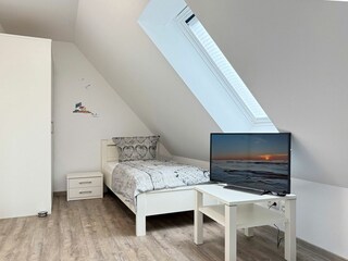 Einzelbett im OG