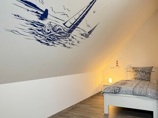 Einzelbett im DG
