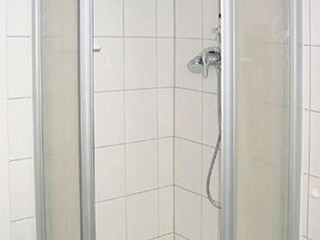 Bad mit Dusche