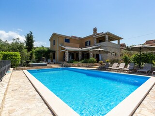 Villa Dračevac Caratteristiche 9