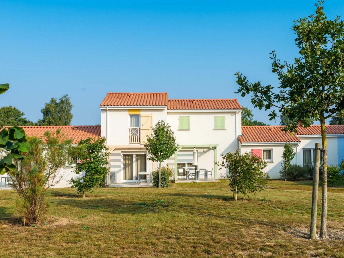 Parc de vacances Le Château-d'Olonne Enregistrement extérieur 1