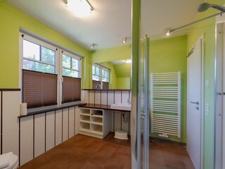 Badezimmer im OG