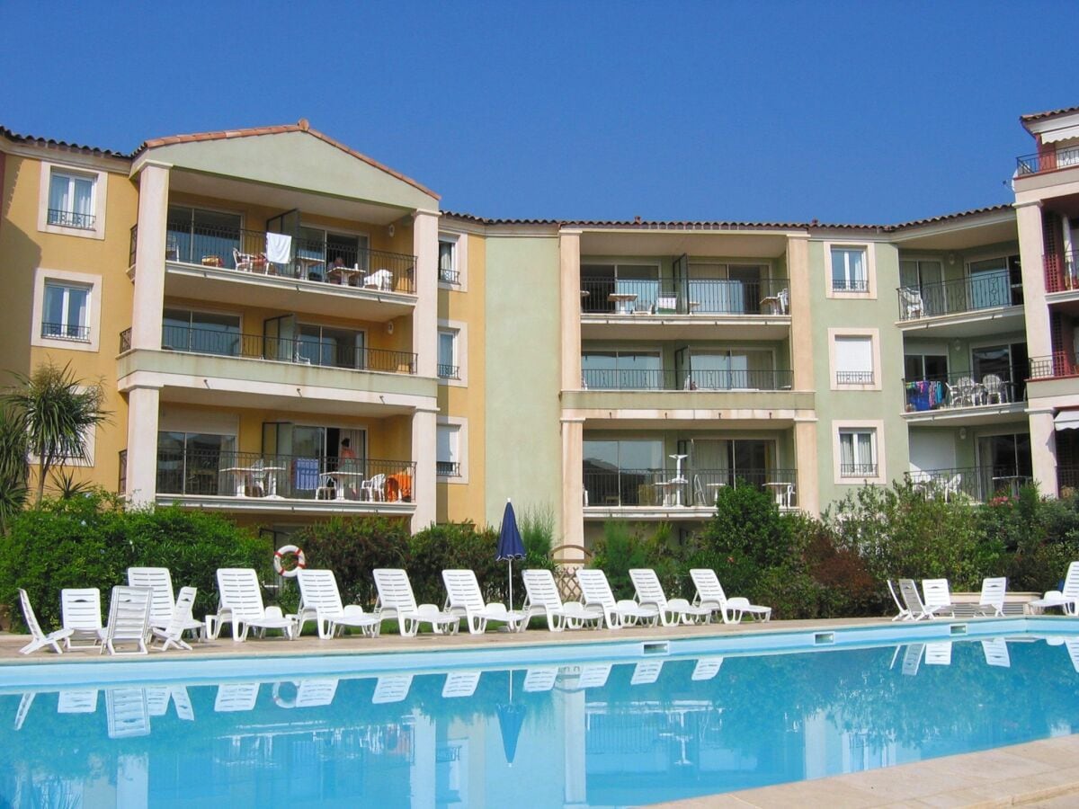 Vakantiepark Sainte-Maxime Buitenaudio-opname 1