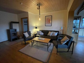 moderne Wohnbereich mit Kamin