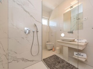 Villa Maslenica Caratteristiche 29