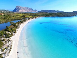 Apartamento Cala Liberotto Entorno 20