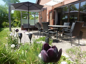 Ferienwohnung Margrietenlaan EG